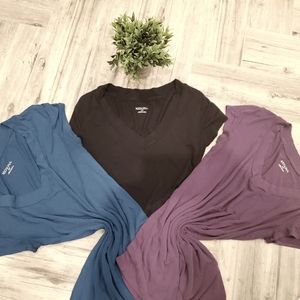 3 V neck tees